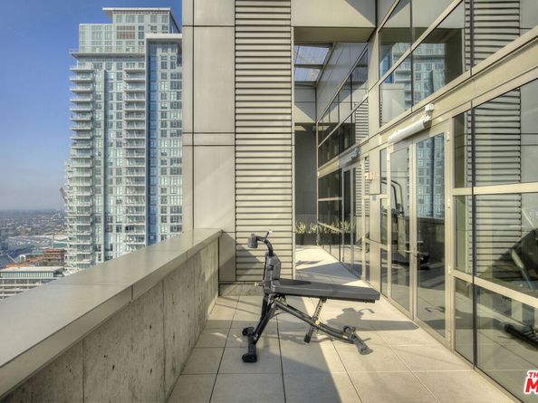 1155 S Grand Avenue 1103, Los Angeles CA 90015