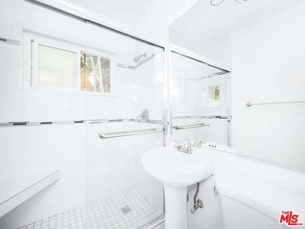 4964 S Centinela Avenue, Los Angeles CA 90066