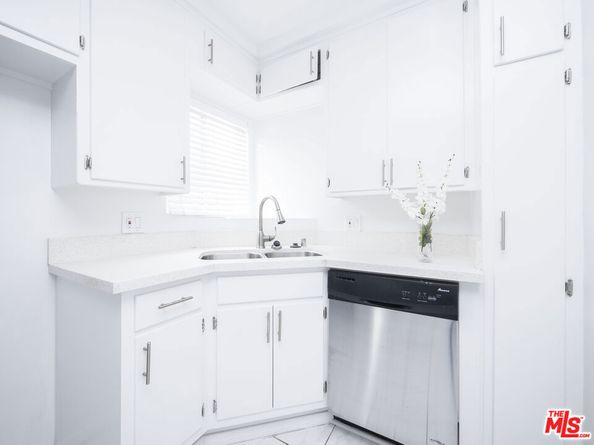 4964 S Centinela Avenue, Los Angeles CA 90066