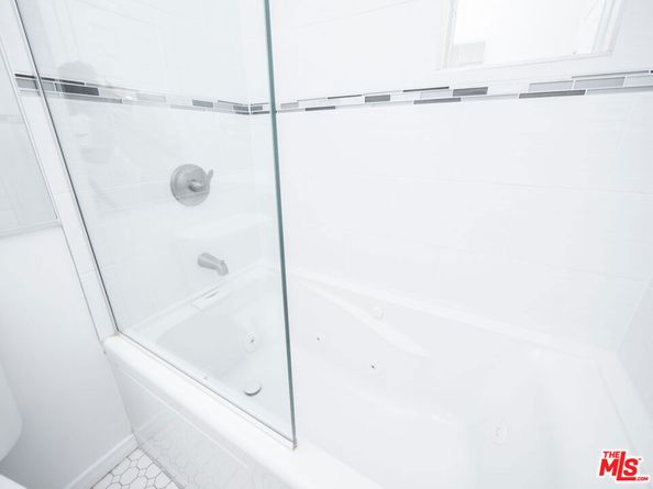 4964 S Centinela Avenue, Los Angeles CA 90066