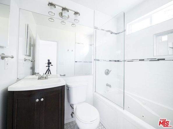 4964 S Centinela Avenue, Los Angeles CA 90066