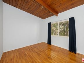 2922 2nd Street, Santa Monica CA 90405