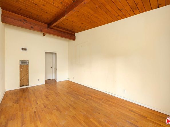 2922 2nd Street, Santa Monica CA 90405