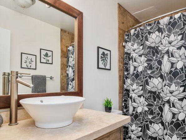 1745 Camino Palmero Street 104, Los Angeles CA 90046