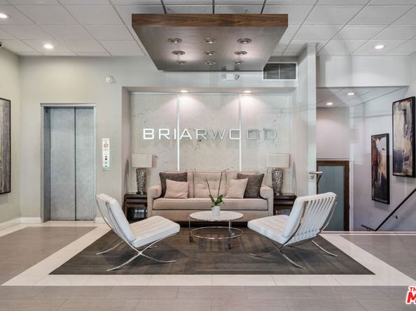 1745 Camino Palmero Street 104, Los Angeles CA 90046