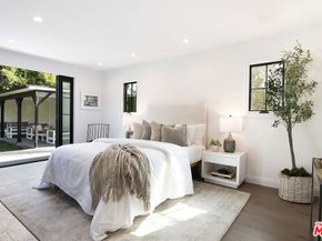 638 N Sierra Bonita Avenue, Los Angeles CA 90036