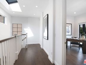 638 N Sierra Bonita Avenue, Los Angeles CA 90036