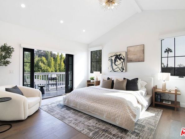 638 N Sierra Bonita Avenue, Los Angeles CA 90036