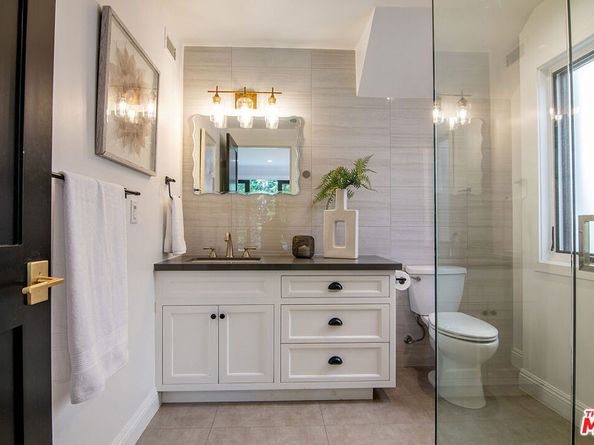 638 N Sierra Bonita Avenue, Los Angeles CA 90036