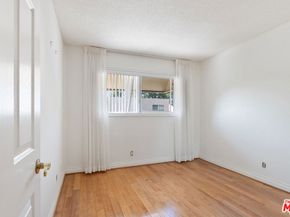 7800 Via Genova, Burbank CA 91504