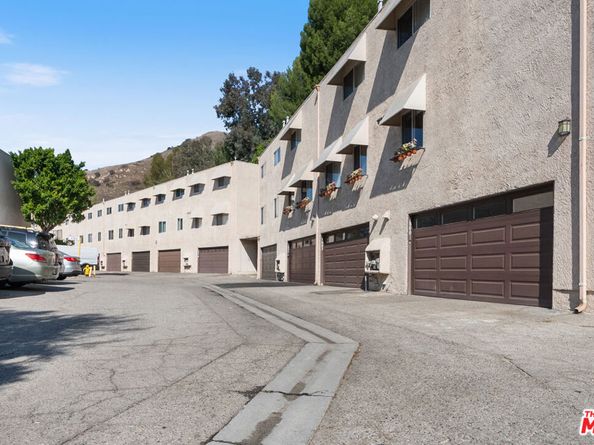 7800 Via Genova, Burbank CA 91504