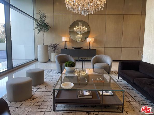 2222 Avenue Of The Stars 705, Los Angeles CA 90067