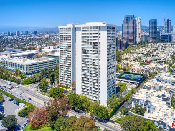 2222 Avenue Of The Stars 705, Los Angeles CA 90067