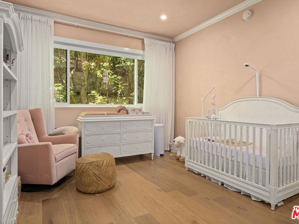 9000 Cynthia Street 302, West Hollywood CA 90069