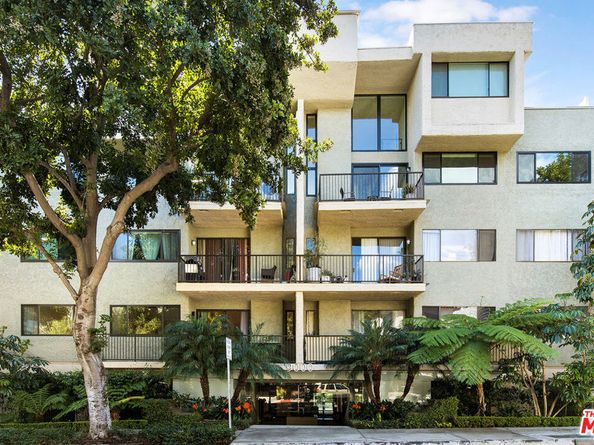 9000 Cynthia Street 302, West Hollywood CA 90069