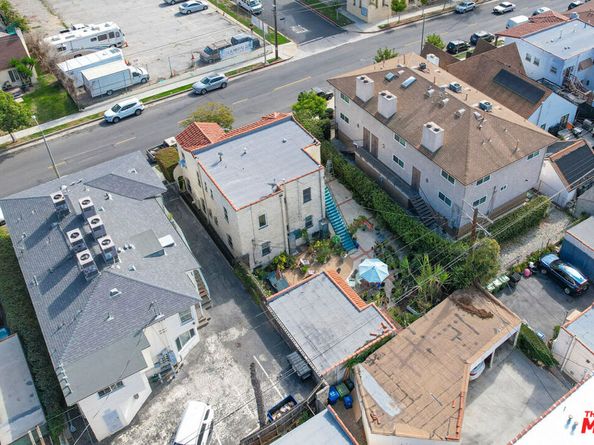 1293 S Cochran Avenue, Los Angeles CA 90019