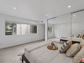 18518 Mayall Street H, Northridge CA 91324