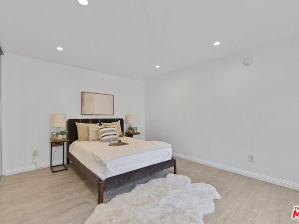 18518 Mayall Street H, Northridge CA 91324