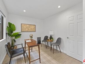 18518 Mayall Street H, Northridge CA 91324