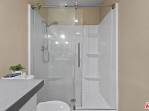 18518 Mayall Street H, Northridge CA 91324