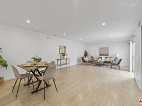 18518 Mayall Street H, Northridge CA 91324