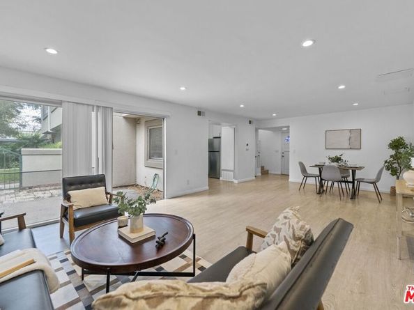 18518 Mayall Street H, Northridge CA 91324