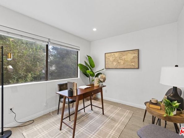 18518 Mayall Street H, Northridge CA 91324