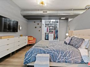 1111 S Grand Avenue 716, Los Angeles CA 90015