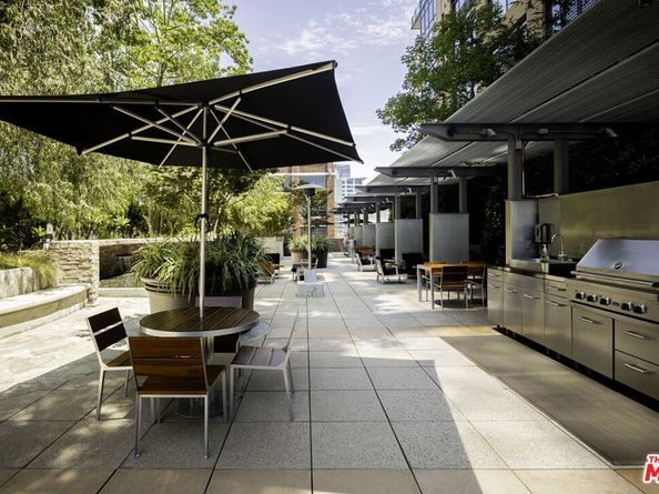 1111 S Grand Avenue 716, Los Angeles CA 90015