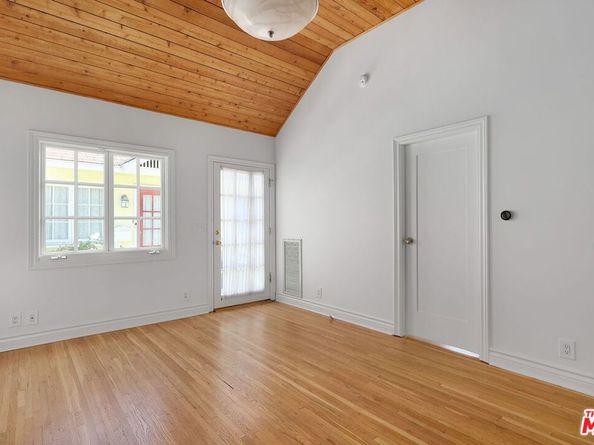 9014 Rangely Avenue, West Hollywood CA 90048