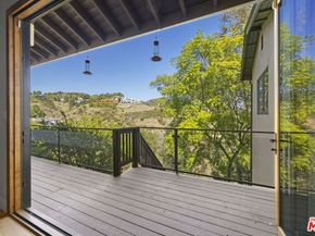 1018 N Tigertail Road, Los Angeles CA 90049