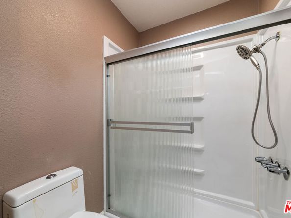 355 S Los Robles Avenue 108, Pasadena CA 91101