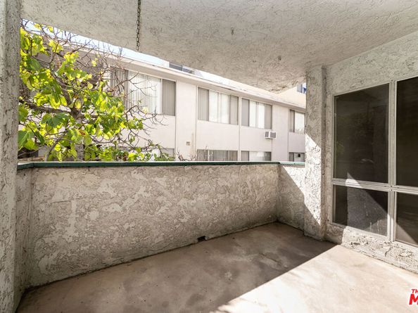 355 S Los Robles Avenue 108, Pasadena CA 91101