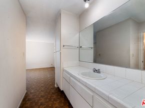 355 S Los Robles Avenue 108, Pasadena CA 91101