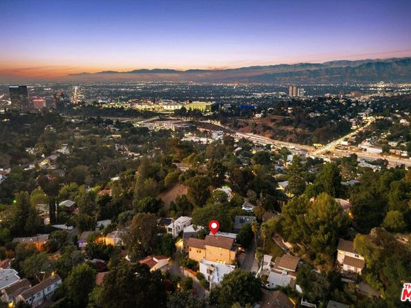 7223 Sycamore Trail, Los Angeles CA 90068