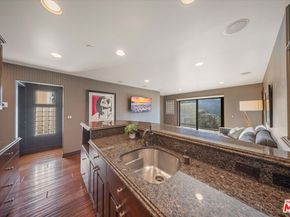 7223 Sycamore Trail, Los Angeles CA 90068
