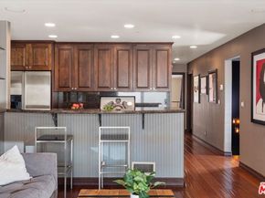 7223 Sycamore Trail, Los Angeles CA 90068
