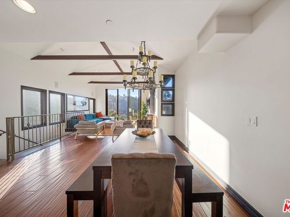 7223 Sycamore Trail, Los Angeles CA 90068