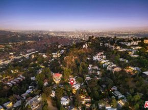 7223 Sycamore Trail, Los Angeles CA 90068