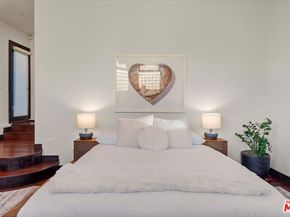 7223 Sycamore Trail, Los Angeles CA 90068