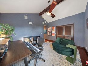 7223 Sycamore Trail, Los Angeles CA 90068