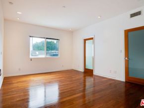 1411 Cloverfield Boulevard, Santa Monica CA 90404