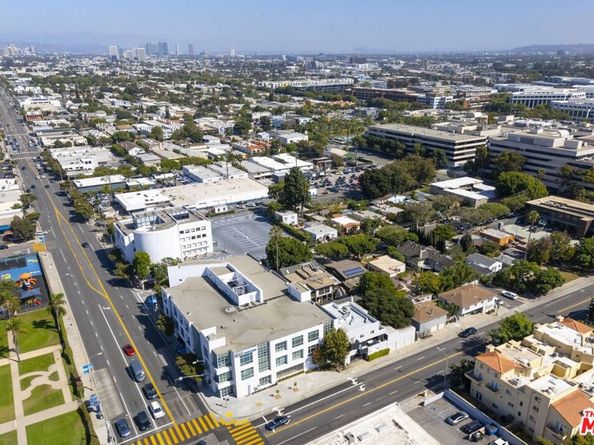 1411 Cloverfield Boulevard, Santa Monica CA 90404