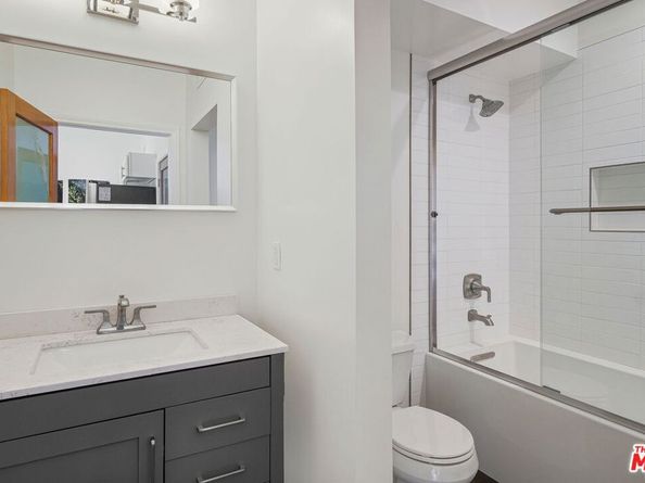 1411 Cloverfield Boulevard, Santa Monica CA 90404