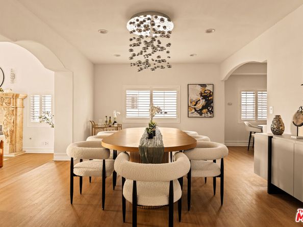 8906 Yorktown Avenue, Los Angeles CA 90045