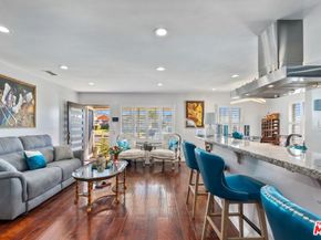 2031 W 98th Street, Los Angeles CA 90047