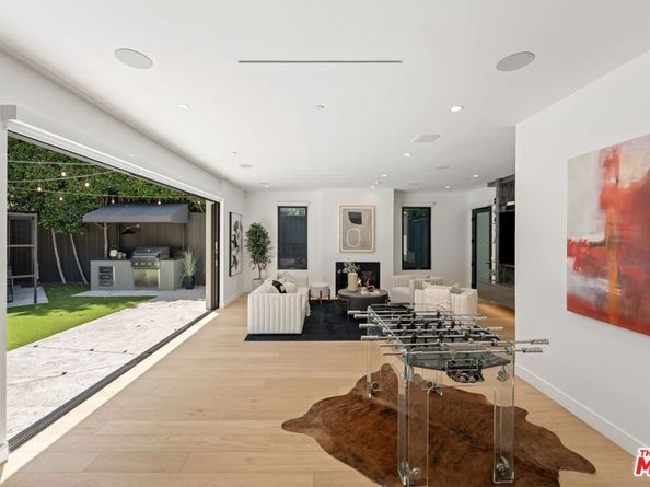 540 Westmount Drive, West Hollywood CA 90048