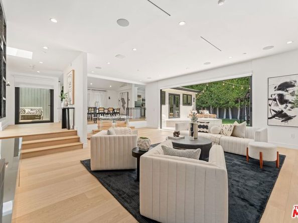 540 Westmount Drive, West Hollywood CA 90048