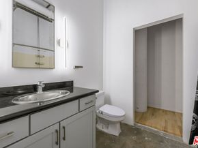 420 S San Pedro Street 605, Los Angeles CA 90013