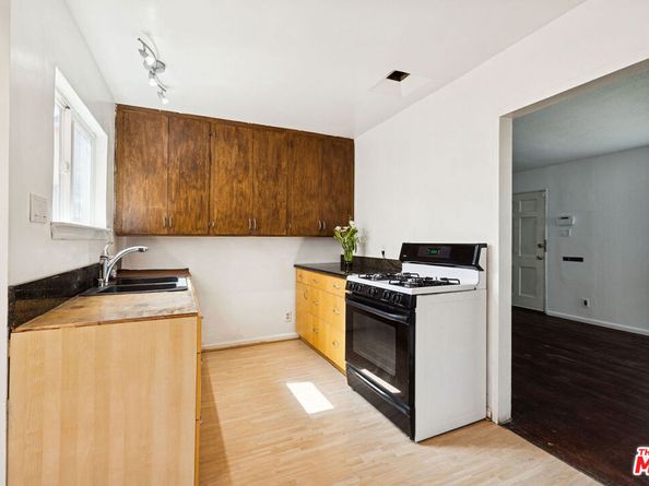 11814 Beatrice Street, Culver City CA 90230